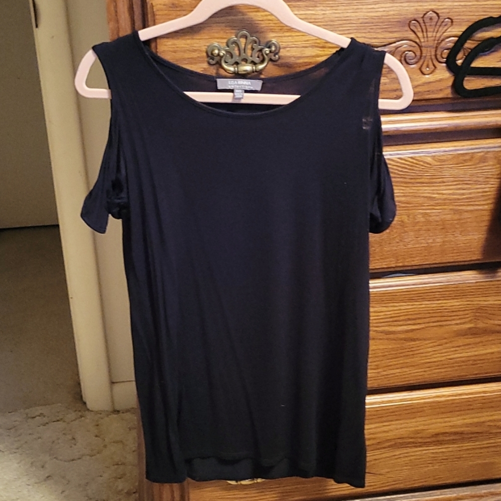 Short sleeve cold shoulder top, black